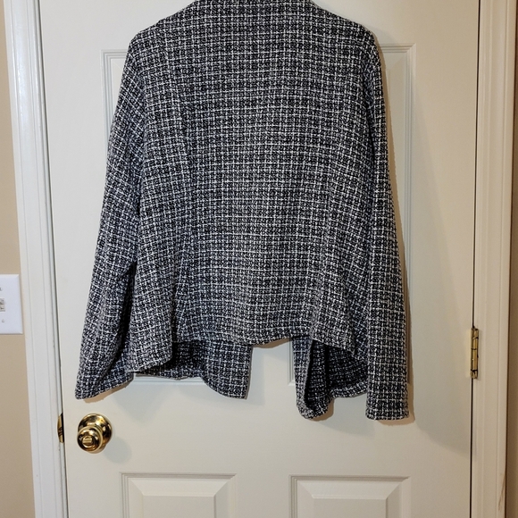 Black and white tweed blazer - Picture 2 of 3